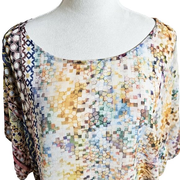 One World Moroccan Zellige Print Short Flutter Sleeve Sheer Blouse - Picture 6 of 7